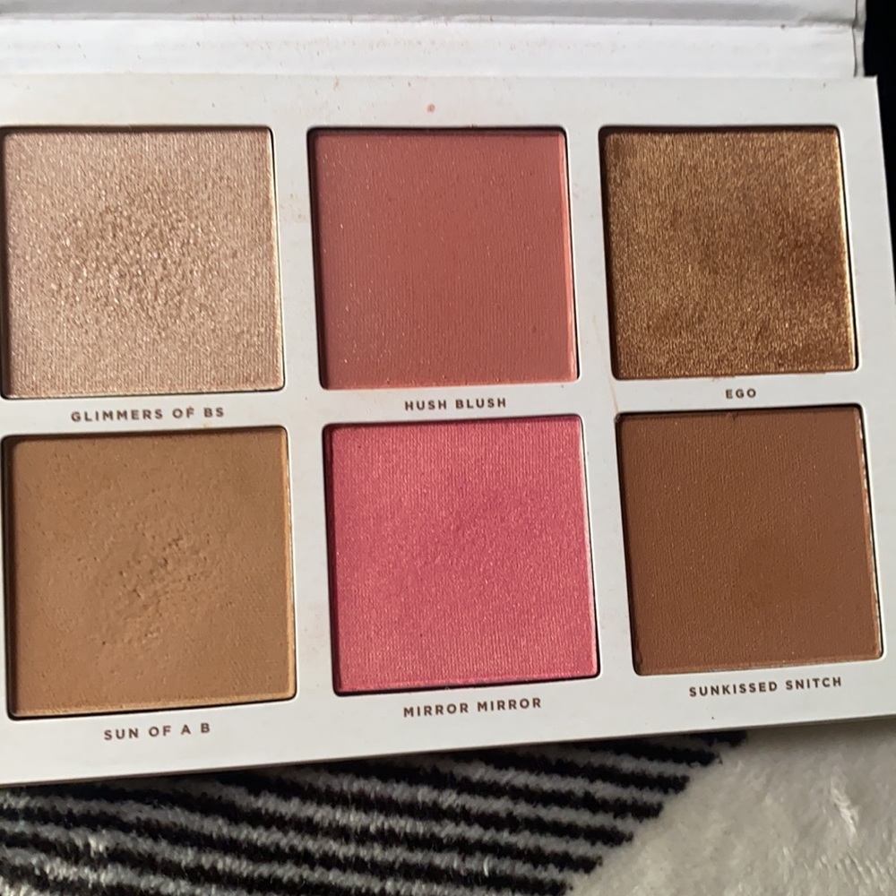 Makeup pallets - Picture 7 of 8